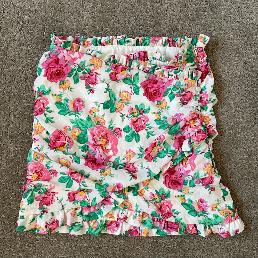 For love and lemons floral skirt